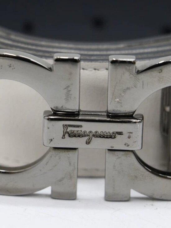 Salvatore Ferragamo Reversible Leather Gancini Belt 42\